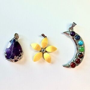 3 pendants bundle amethyst, crescent mo chakras, flower